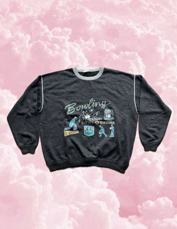 Vintage Bowling Pullover