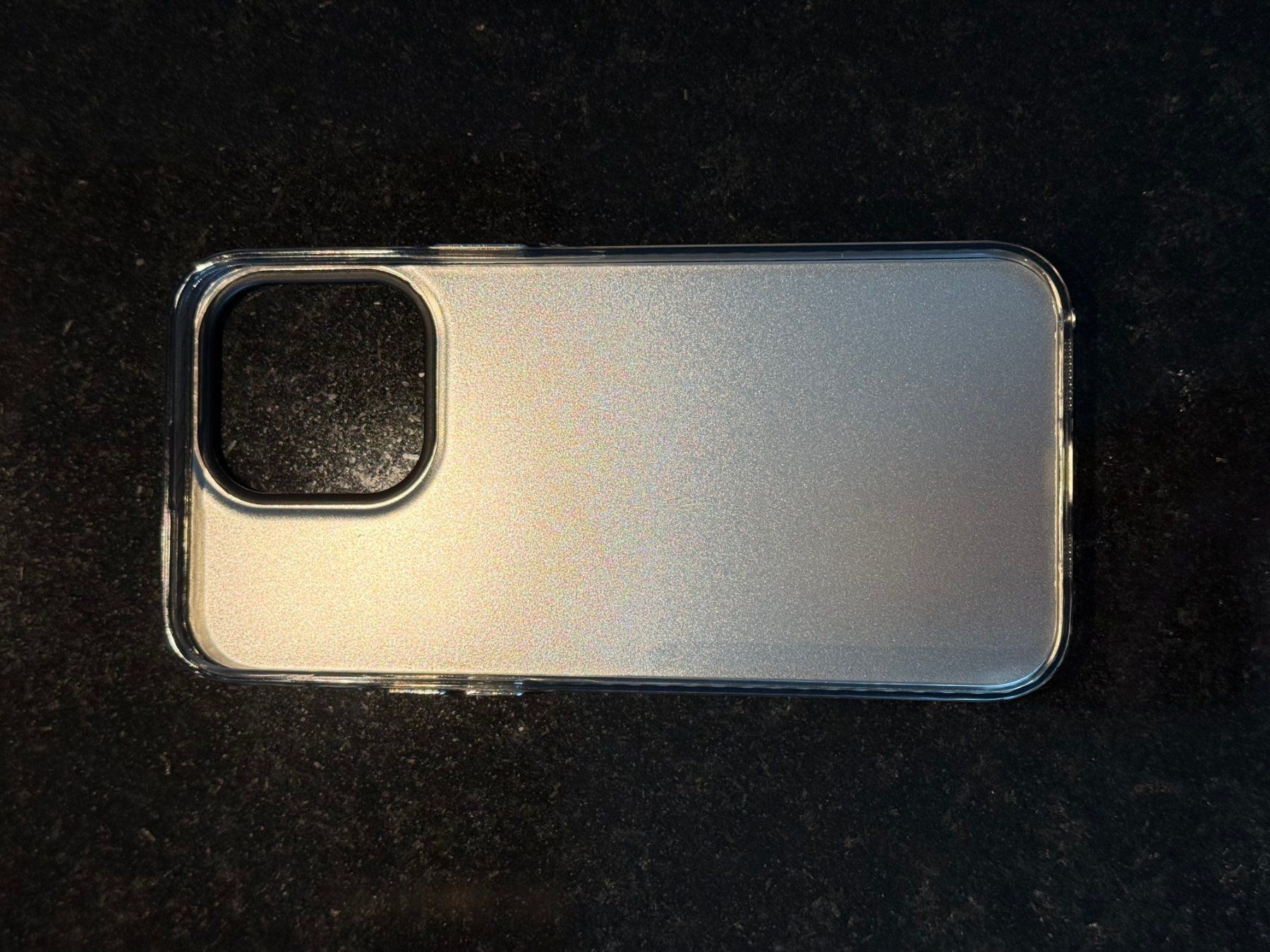 Apple Cover & Protezioni schermo: Hülle iPhone 15 Pro Max Class A Boarding Pass Design – Usato da Mörschwil venduto da Nrohner 1