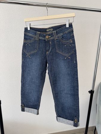 Neue modische Jeans, XS