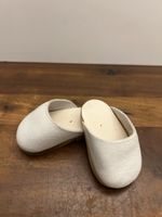 Puppenschuhe von Karin Keller
