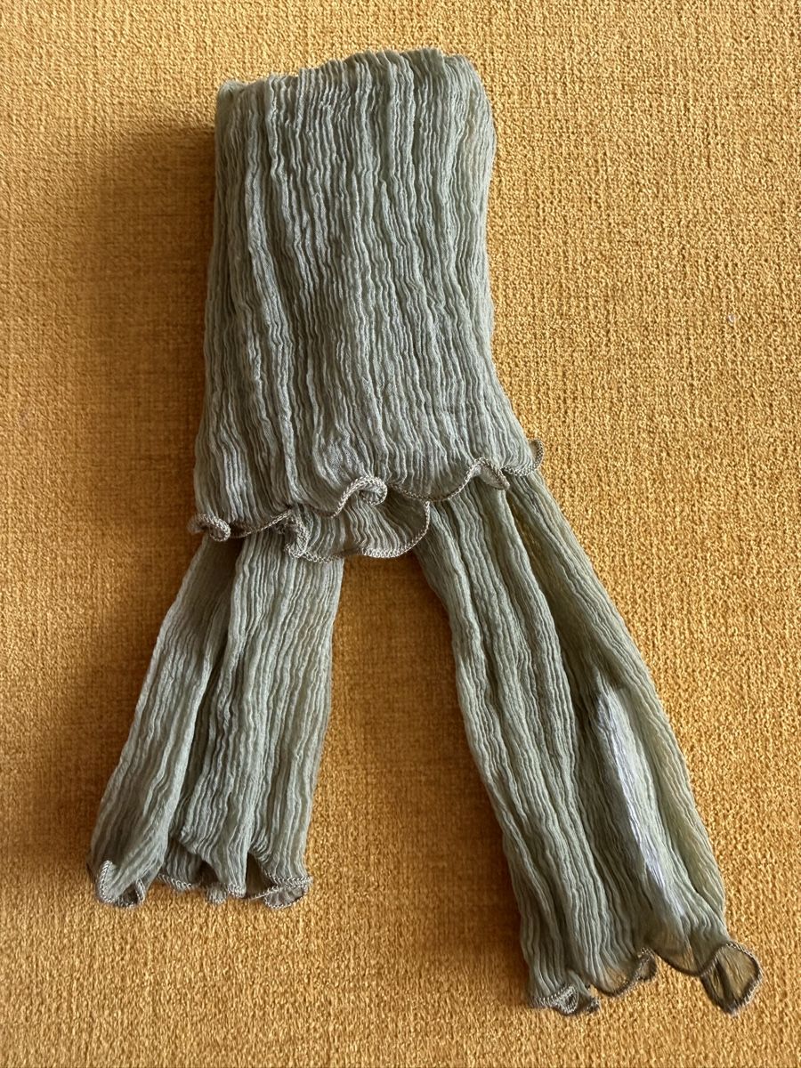 Autres vêtements & accessoires: Armstulpen Seide – Neuf (Voir description) à Feusisberg par Mila1122
