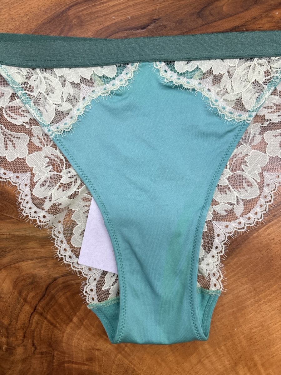 Sonstige Unterwäsche: Mey BH und Slip Set Grösse S – Neu und originalverpackt aus Cumpadials von ofe_btq6 1