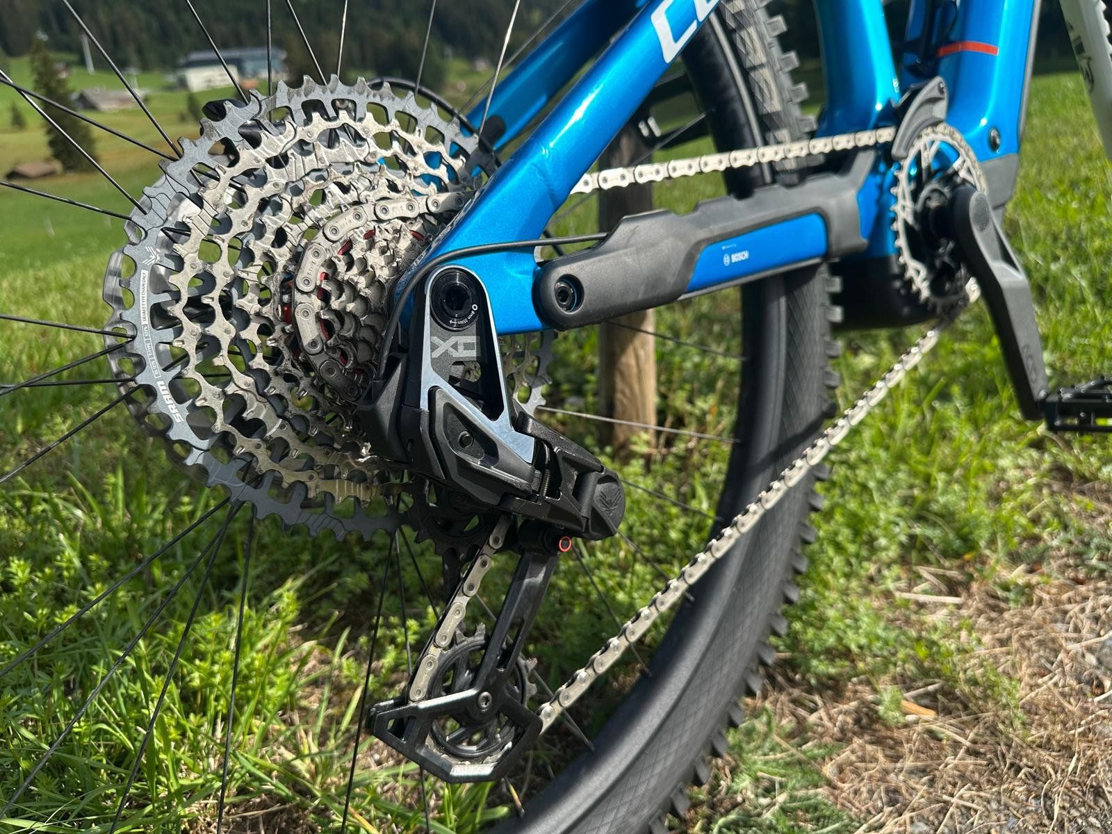 Biciclette: Cube Stereo Hybrid 144 Actionteam 800 – Usato da Hausen am Albis venduto da W7villal 4