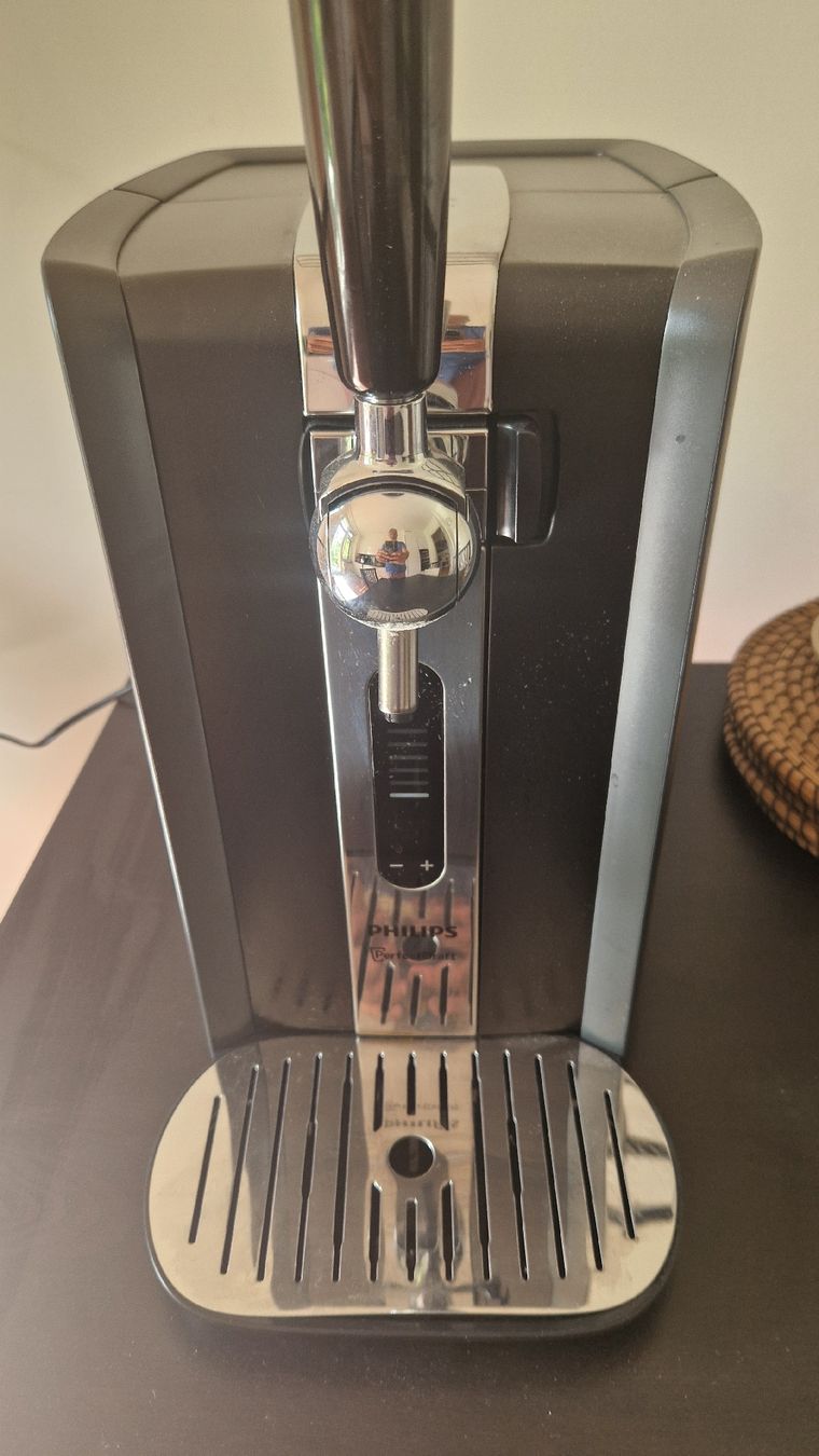 Philips Elettrodomestici da cucina: Philips PerfectDraft Beer Tap Machine Used – Usato da Zürich venduto da col_m5d7
