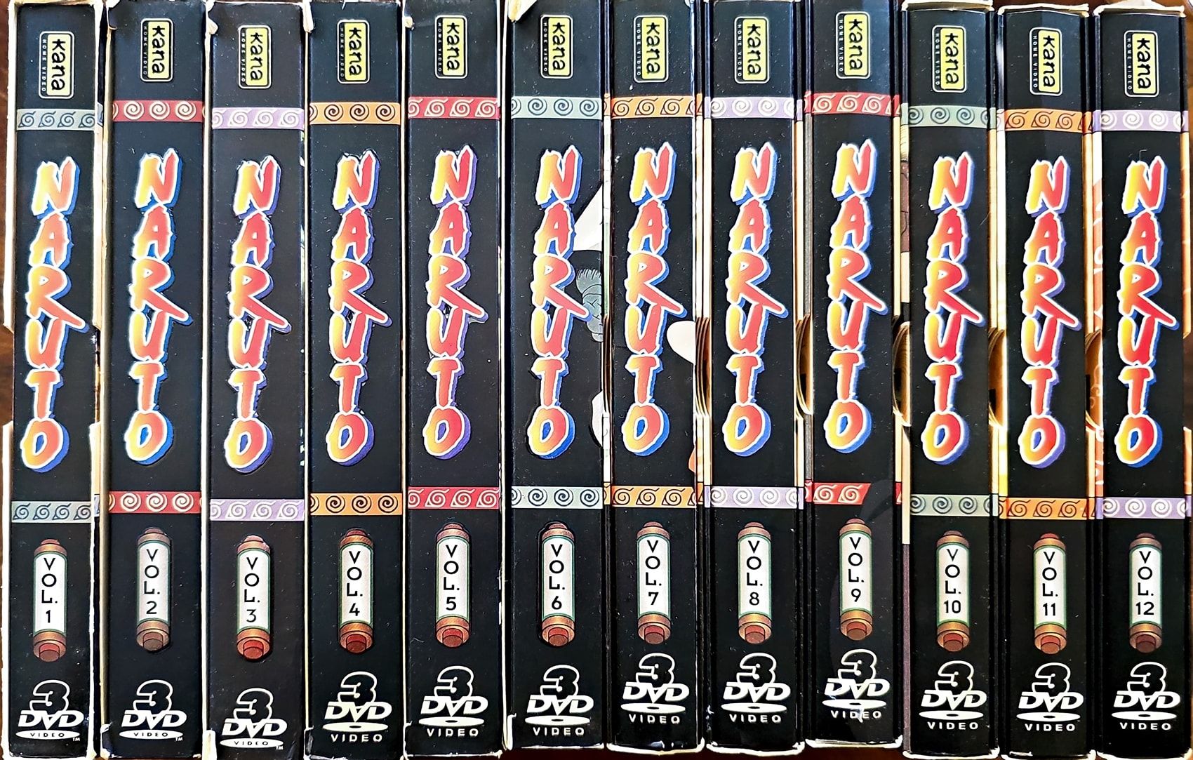 Alle DVDs: DVDs Naruto, 12 volumes – Gebraucht aus Neuchâtel von Opportunity65