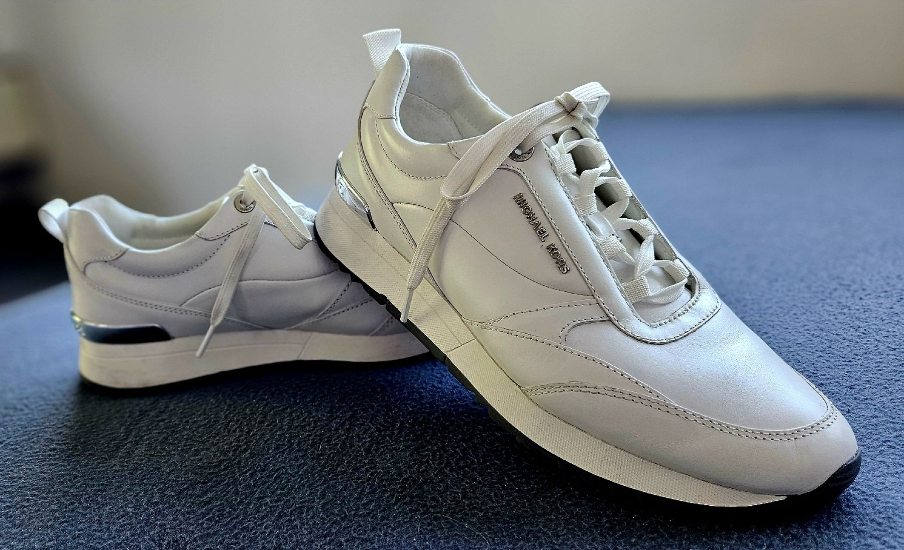 Michael Kors Chaussures femmes: Michael Kors Sneaker  – D'occasion à Dübendorf par mutti66