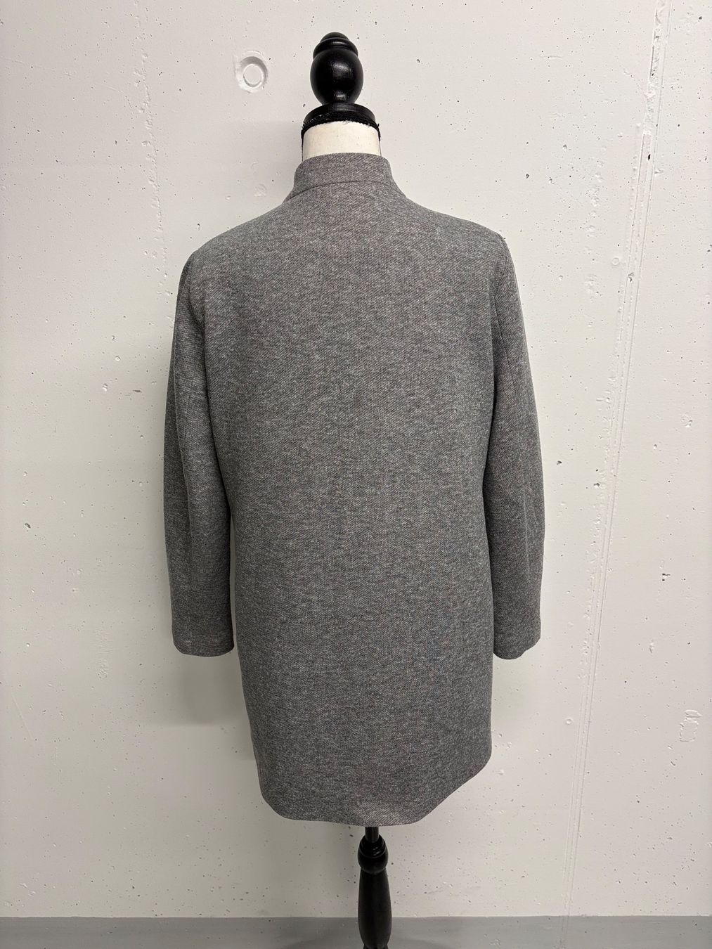 Only Mäntel: Only Kurzmantel grau Gr. 40 Longblazer – Gebraucht aus Regensdorf von secondchancefashion 2