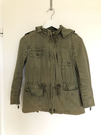 ZARA- Jacke in Military Style