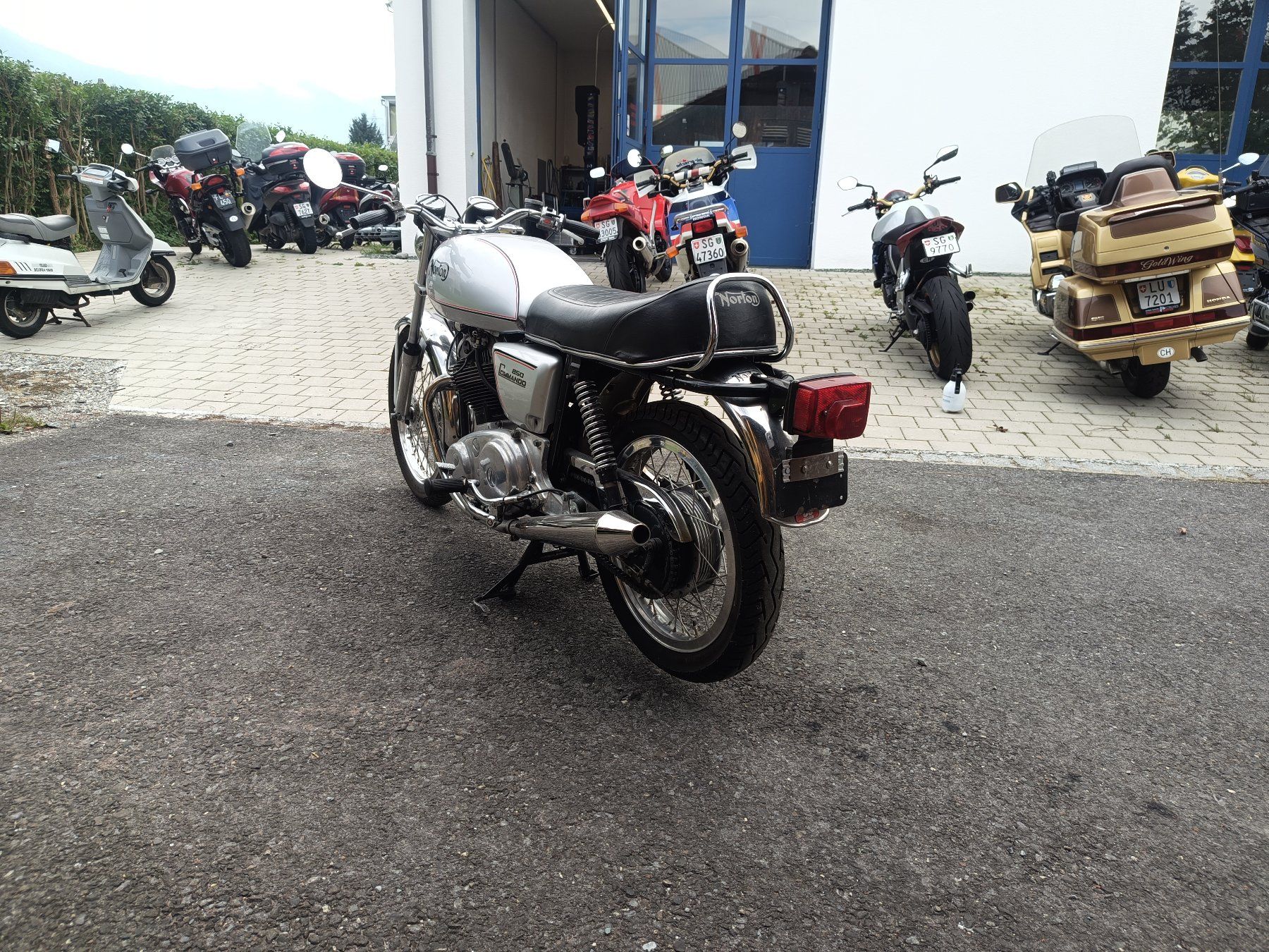 Norton Strada: Norton Commando 850 – Usato da Buchs SG venduto da ClassicGarageHauser 1