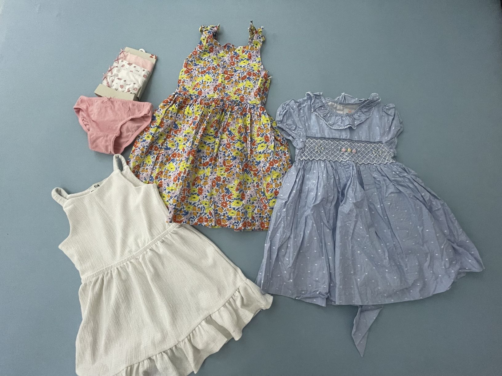 Ensembles coordonnés: Kleiderpaket gr. 98-104 (23 stk.) – D'occasion à Gettnau par vit_xr9b 4