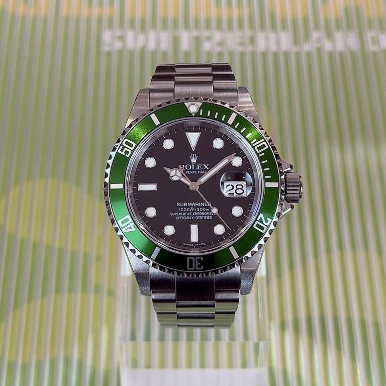 Orologi: Rolex Submariner "Kermit" Unpolished 16610LV – Usato da Genève venduto da minty.watches