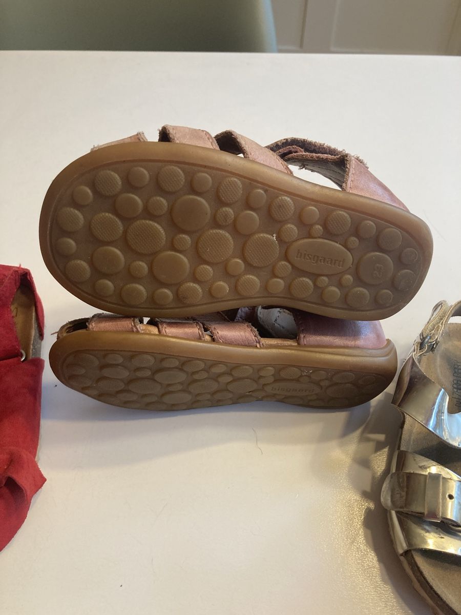 Scarpe per ragazze: Schuhpaket Sommer / Grösse 23 – Usato da Bern venduto da Marina_K 3