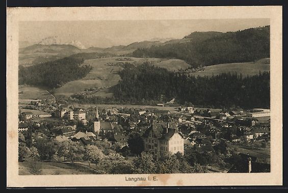 Cartoline postali: AK Langnau i. E., Teilansicht mit Bergen – Usato da Berlin venduto da bartko-reher