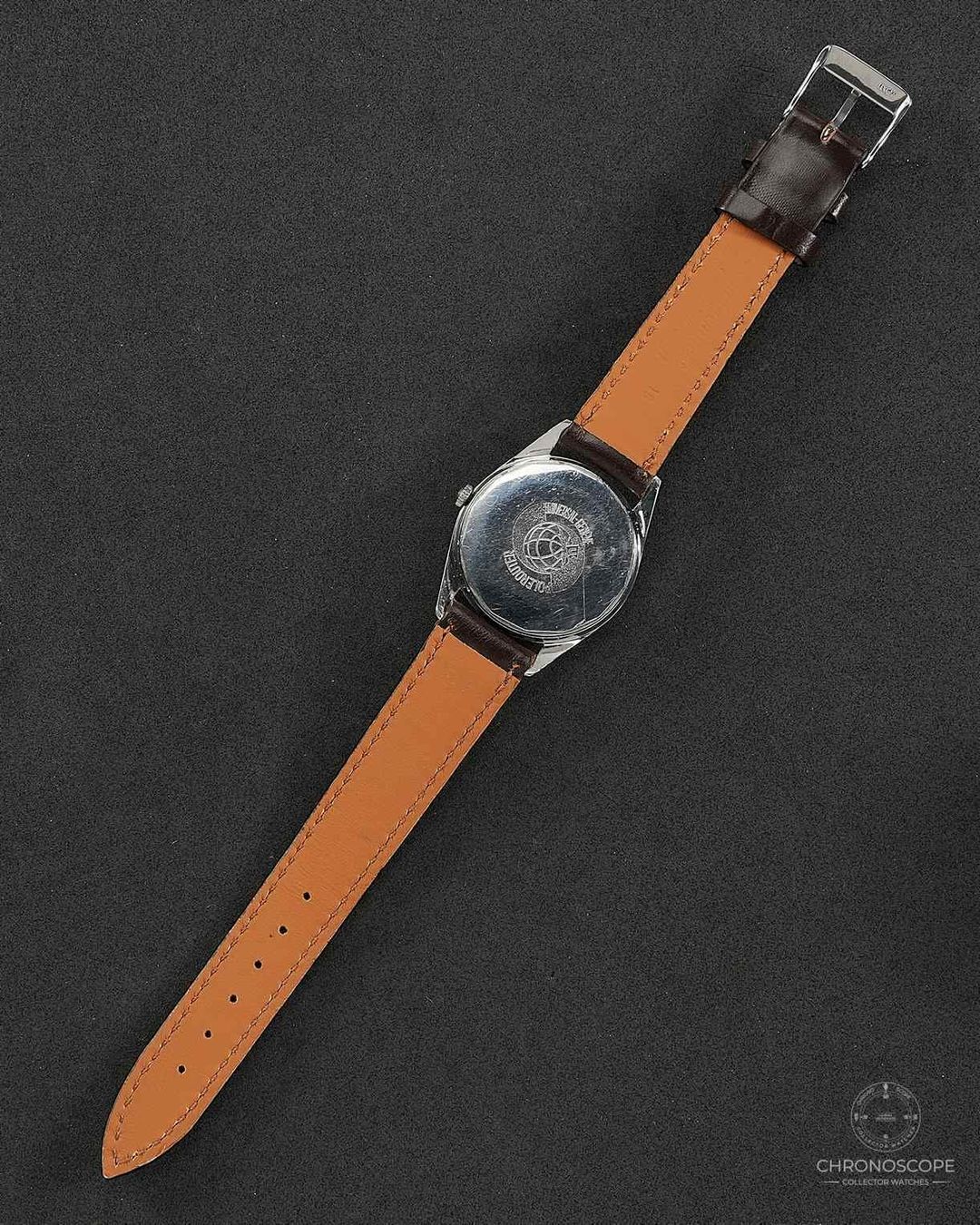 Universal Genève Montres: Universal Genève Polerouter Reference 204610/7 – D'occasion à Luzern par ChronoScope6004 7