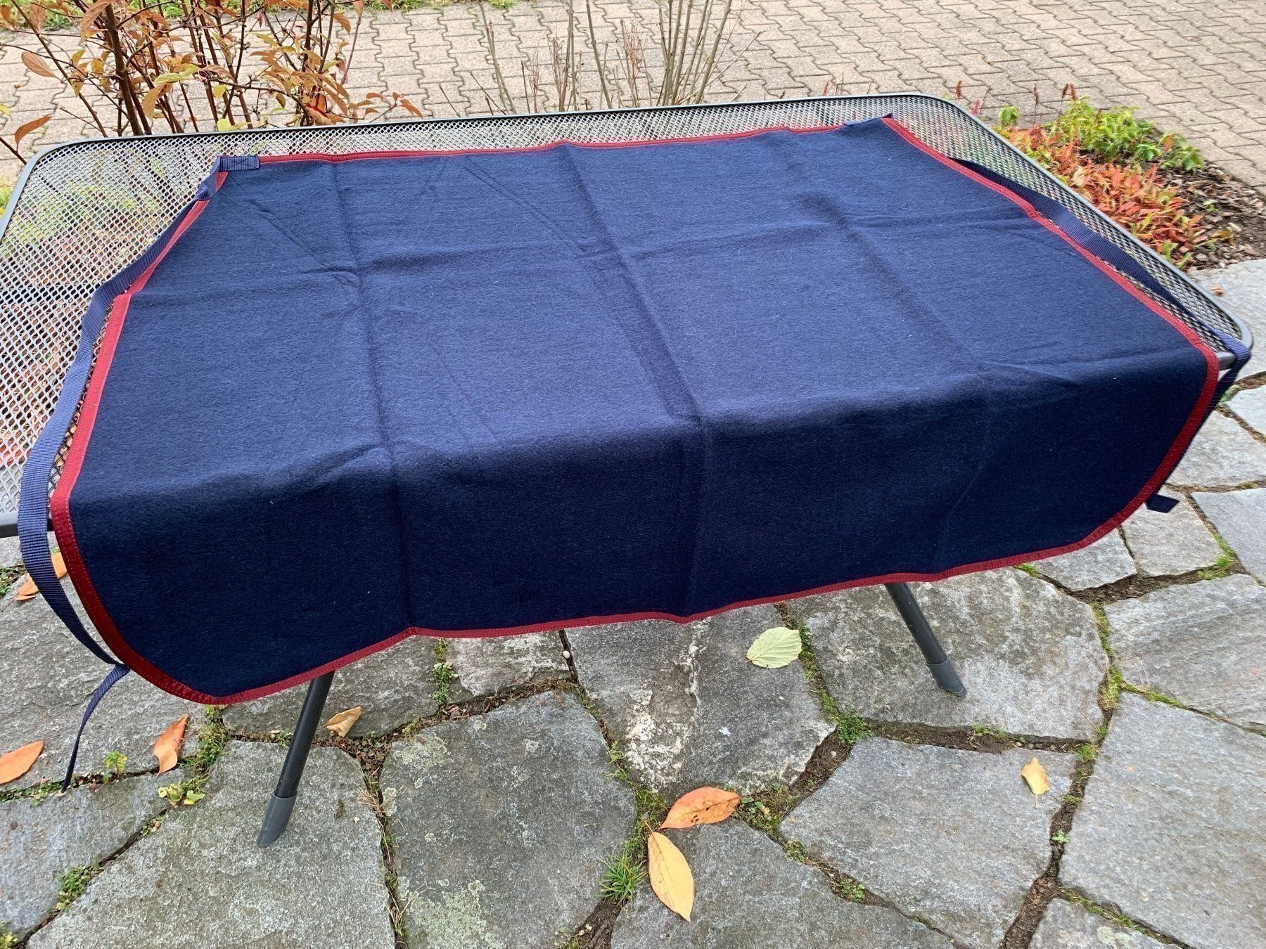 Carrozze: schöne dunkelblaue Bockdecke – Usato da Feldbach venduto da Fea1 3