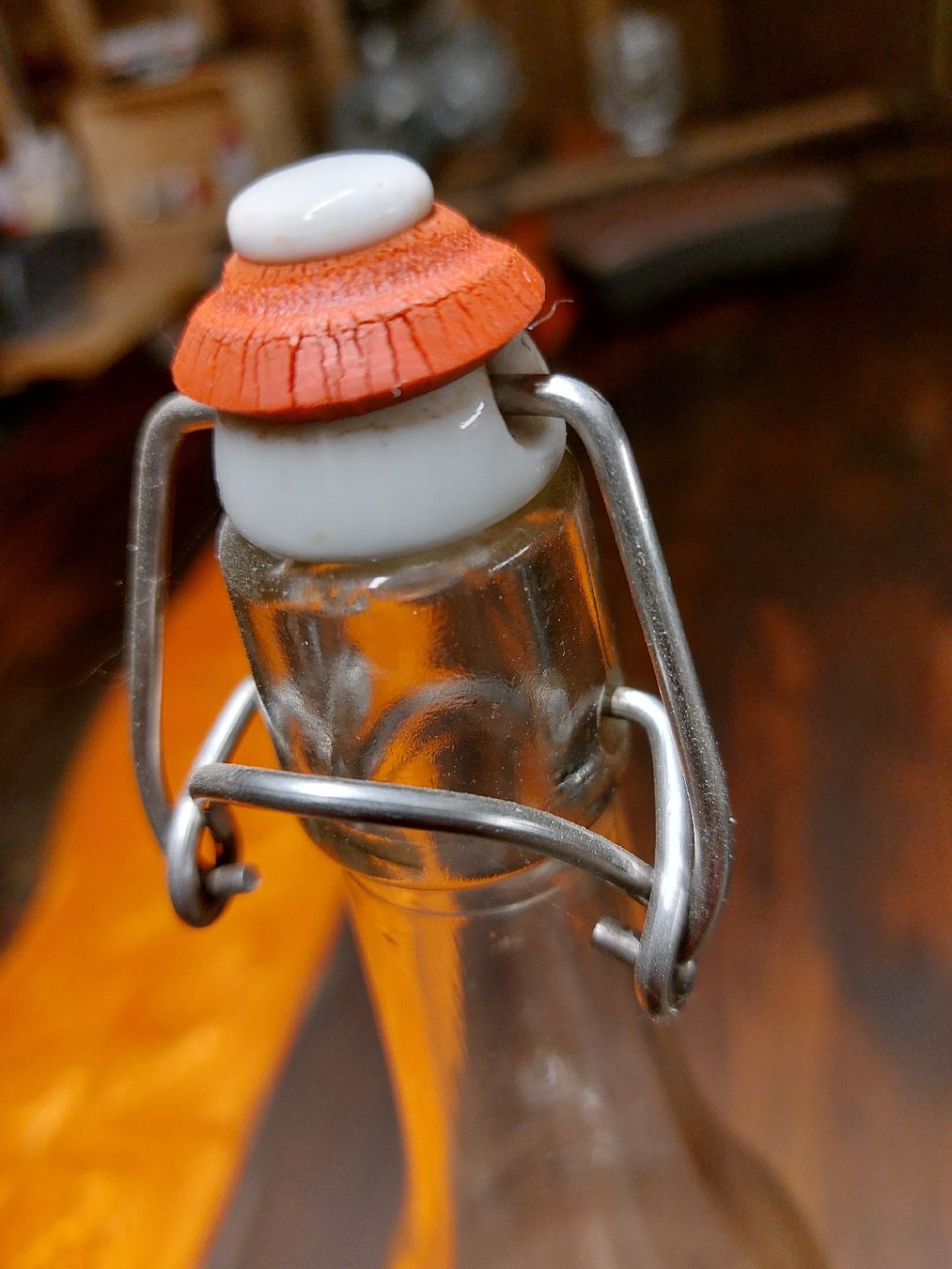 Bottiglie: Knutwiler Mineralwasserflasche – Usato da Willisau venduto da Pzm81 4