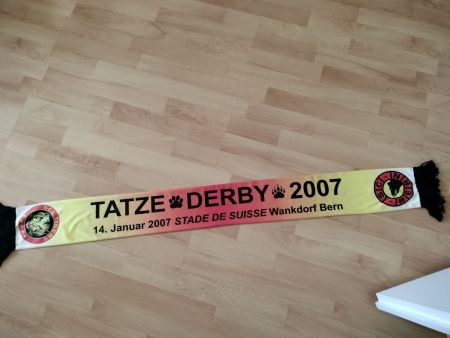 Kult Schal , Tatzenderby 2007