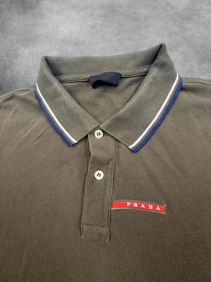 Prada Magliette Polo: Prada polo – Usato da Erlinsbach SO venduto da TogaResell 1