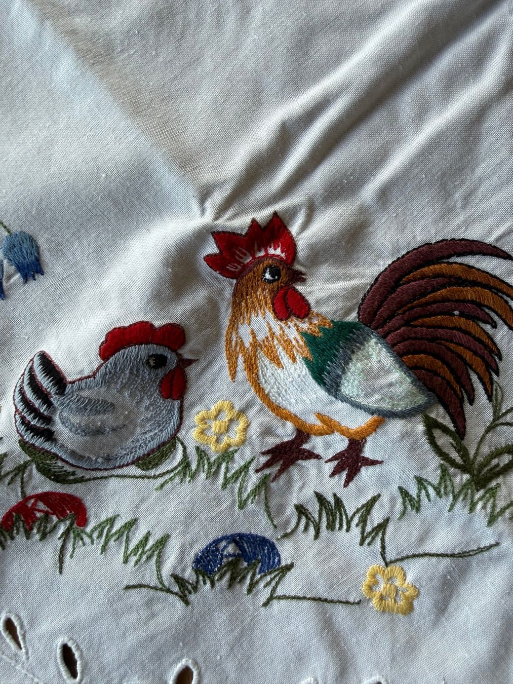 Altra biancheria da tavola: Tischdecke Ostern Baumwolle 84 x 84 cm – Usato da Kirchdorf AG venduto da coco123 4