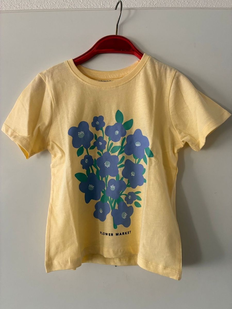 Camicette, T-shirt & Top: Schönes Tshirt Gr. 116, Neu – Nuovo (secondo la descrizione) da Richterswil venduto da duffi326464