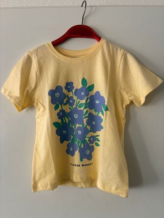Schönes Tshirt Gr. 116, Neu