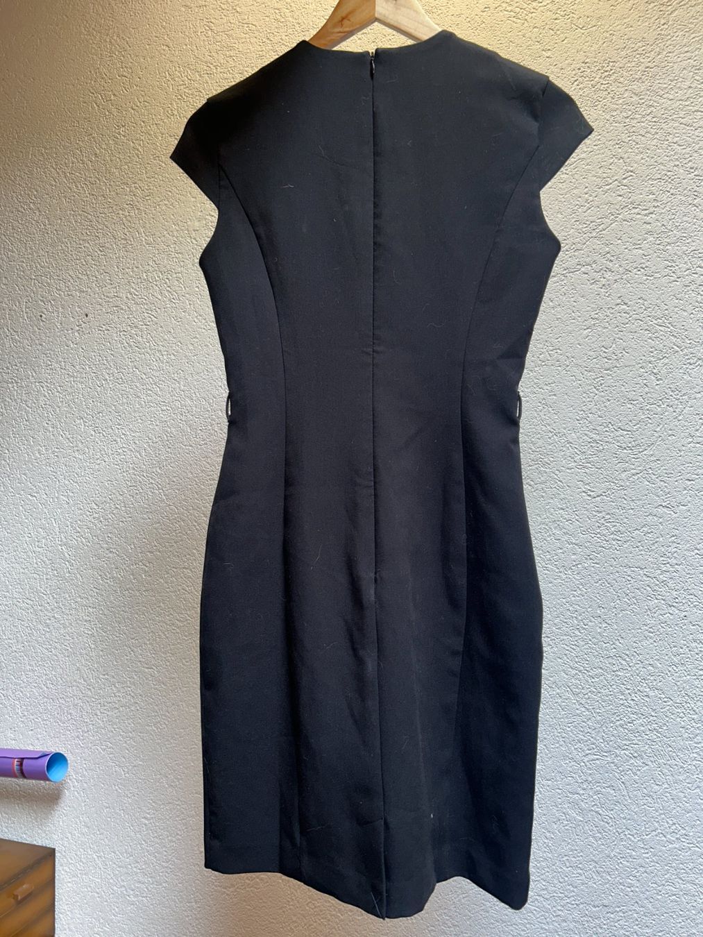 H&M Vestiti: Élégante robe fourreau de soirée noire – Usato da Soyhières venduto da Maponos 1