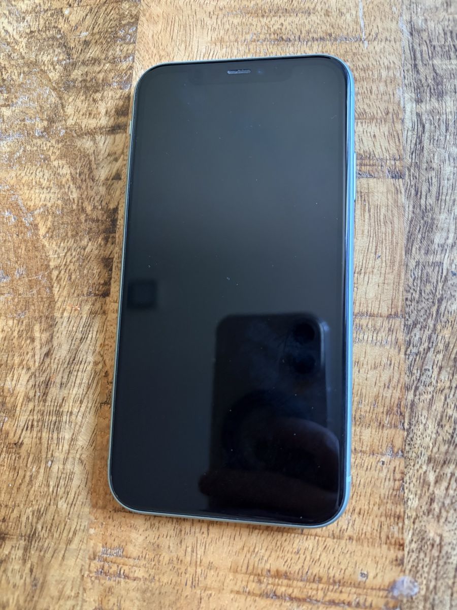 Apple Portables: Apple iPhone 11 64GB mint – D'occasion à Bättwil par muuusi
