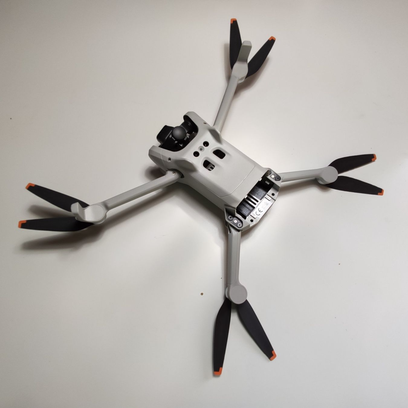 DJI Modellismo RC: DJI MINI 3, nur Drohne + Controller (Top Zustand/Original!) – Usato da Zürich venduto da Biedermann23 4