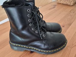 DR. MARTENS 1460 Serena gefüttert, Gr. 38, Winter Boots