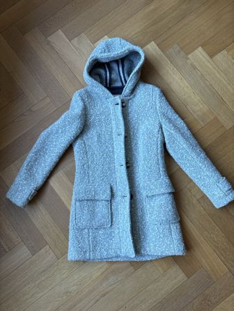 Wintermantel mit Kapuze, Grösse M, hellblau/grau
