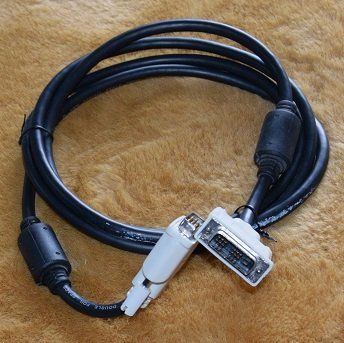 Dell Câbles: Dell Antikes Dv004U-Kabel 2 Meter lang – D'occasion à Bern par Nicky1