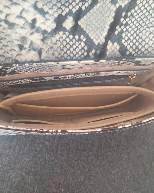 Guess Taschen für Damen: Guess Designer Tasche neu – Neu (gemäss Beschreibung) aus Neuhausen von eliana2 3