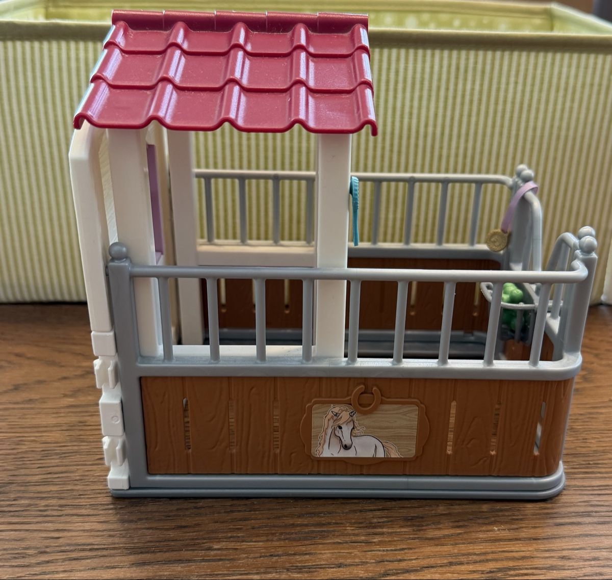 Schleich Giocattoli: Schleich Pferdebox  – Usato da Auw venduto da grisu81 4