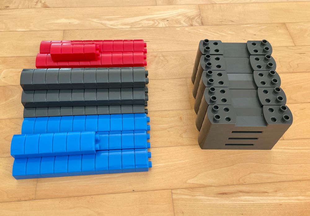Märklin My World 72221 H0 Building Block Set - Incline & Bell Play Set For Kids