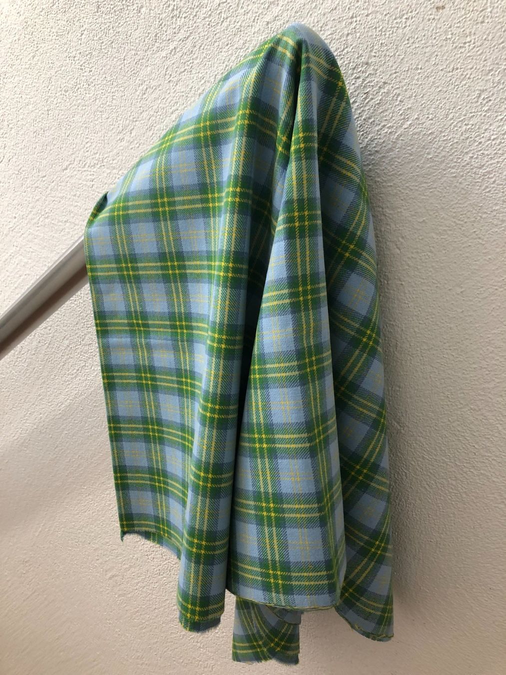 Tessuti: Stoff mit Karo  L: 140 cm x  B: 90 cm – Usato da Samstagern venduto da TAAF 6