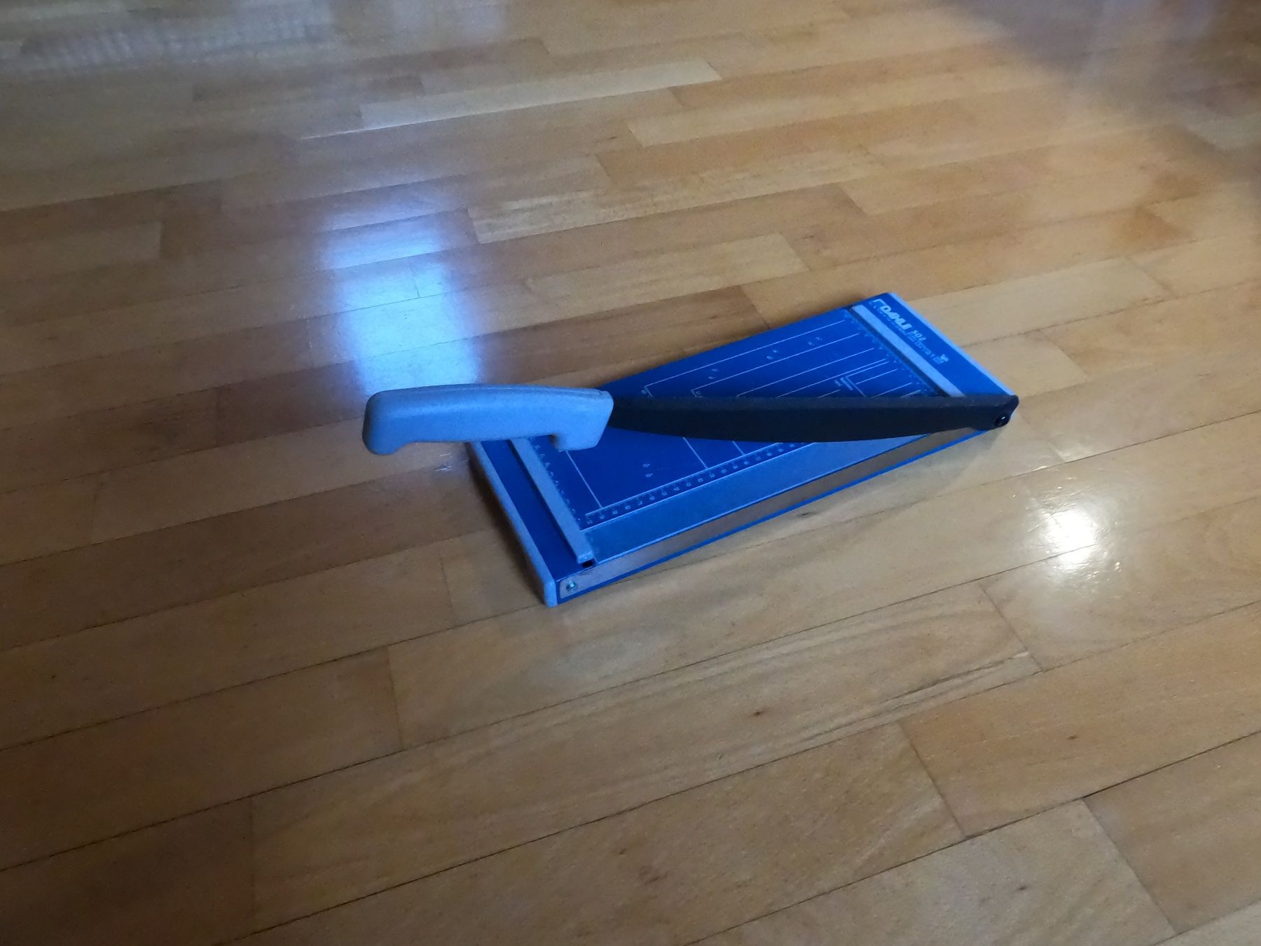 Sonstiger Bürobedarf: Dahle 502 Paper Cutter – Gebraucht aus Uvrier von SzymonClivaz 1