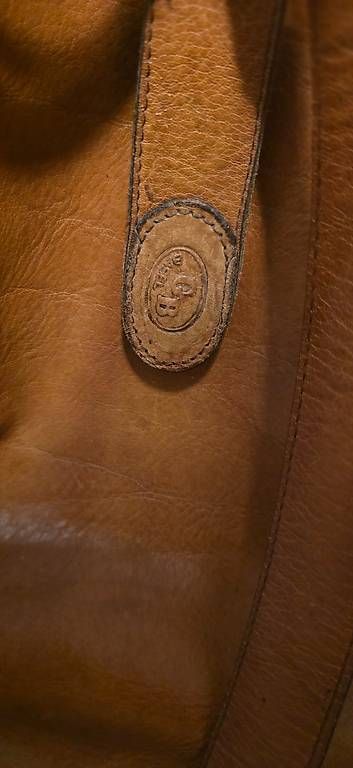 Borse da donna: Sac 100% cuir GB Basel – Usato da Lausanne venduto da lun_5f6l 2