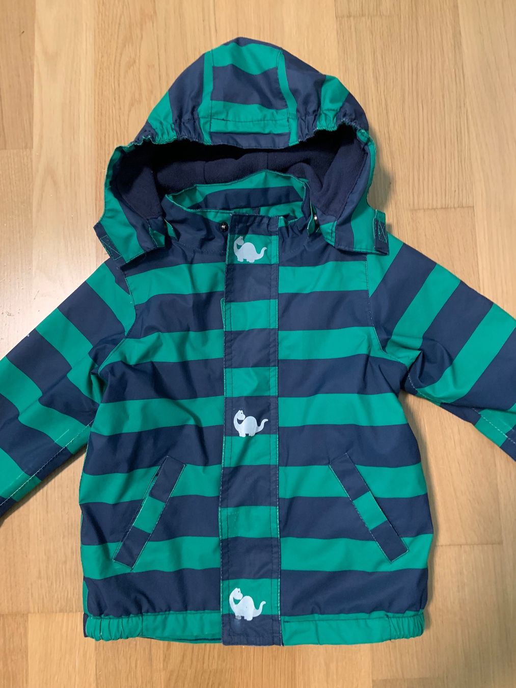 Jacken & Mäntel: Kinder Regenjacke 3-4 Jahre – Gebraucht aus Zürich von bur_6jq9 1