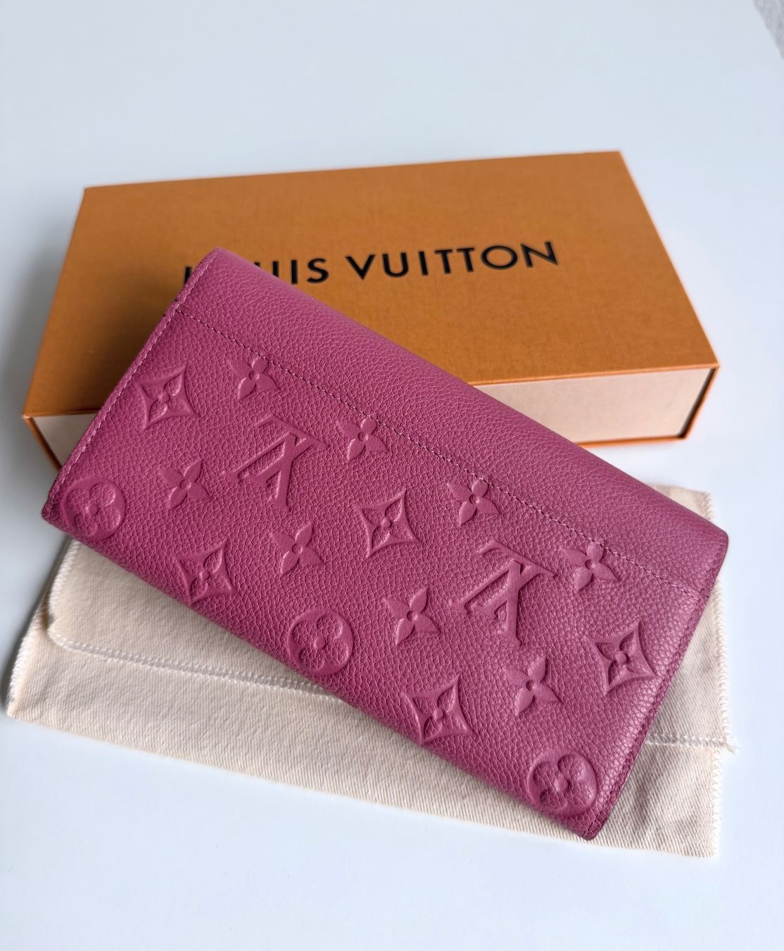 Louis Vuitton Portamonete: Louis Vuitton Sarah Wallet – Usato da Reinach AG venduto da RobbisB 5