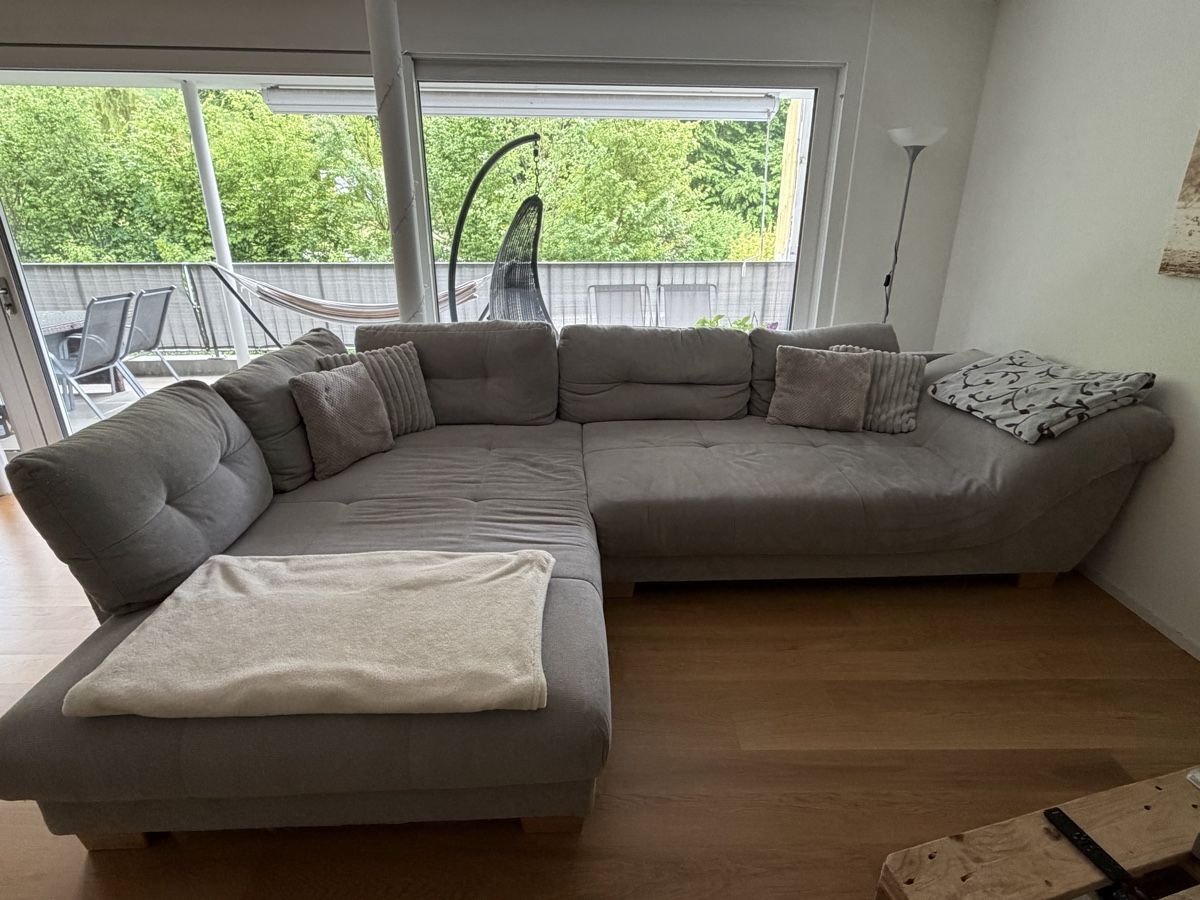 Sofas: Ecksofa hellgrau – Gebraucht aus Langwiesen von TinaB93