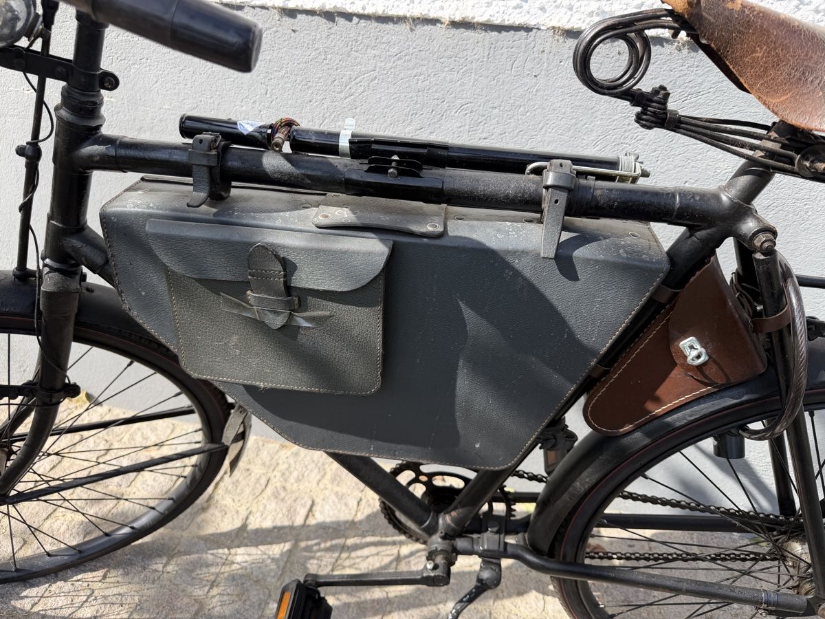 Schweizer Armee Biciclette: Militärvelo Schweizer Armee  – Usato da Erlinsbach SO venduto da rearrange 1