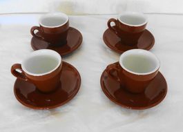 4 NUOVA POINT Espresso Tassen + Untertellern braun ITALY NEU