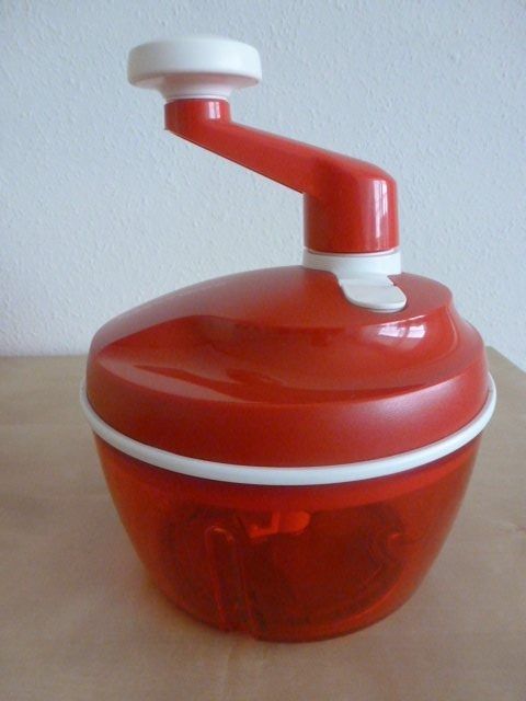 Tupperware Küchengeräte: Speedy Chef – Gebraucht aus Luzern von Ankerli