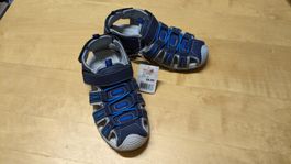 Neue ungetragene Sandalen für Jungs - Gr. 31