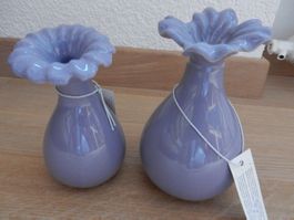 Vase 2 Stück in lila mit spezieller Form NEU