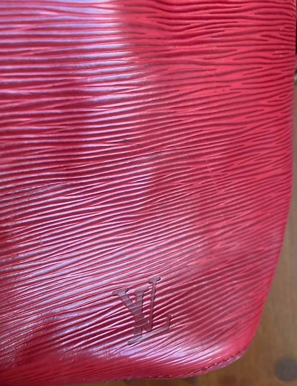 Taschen für Damen: Louis Vuitton – Gebraucht aus St. Gallen von Daxy_rog 1