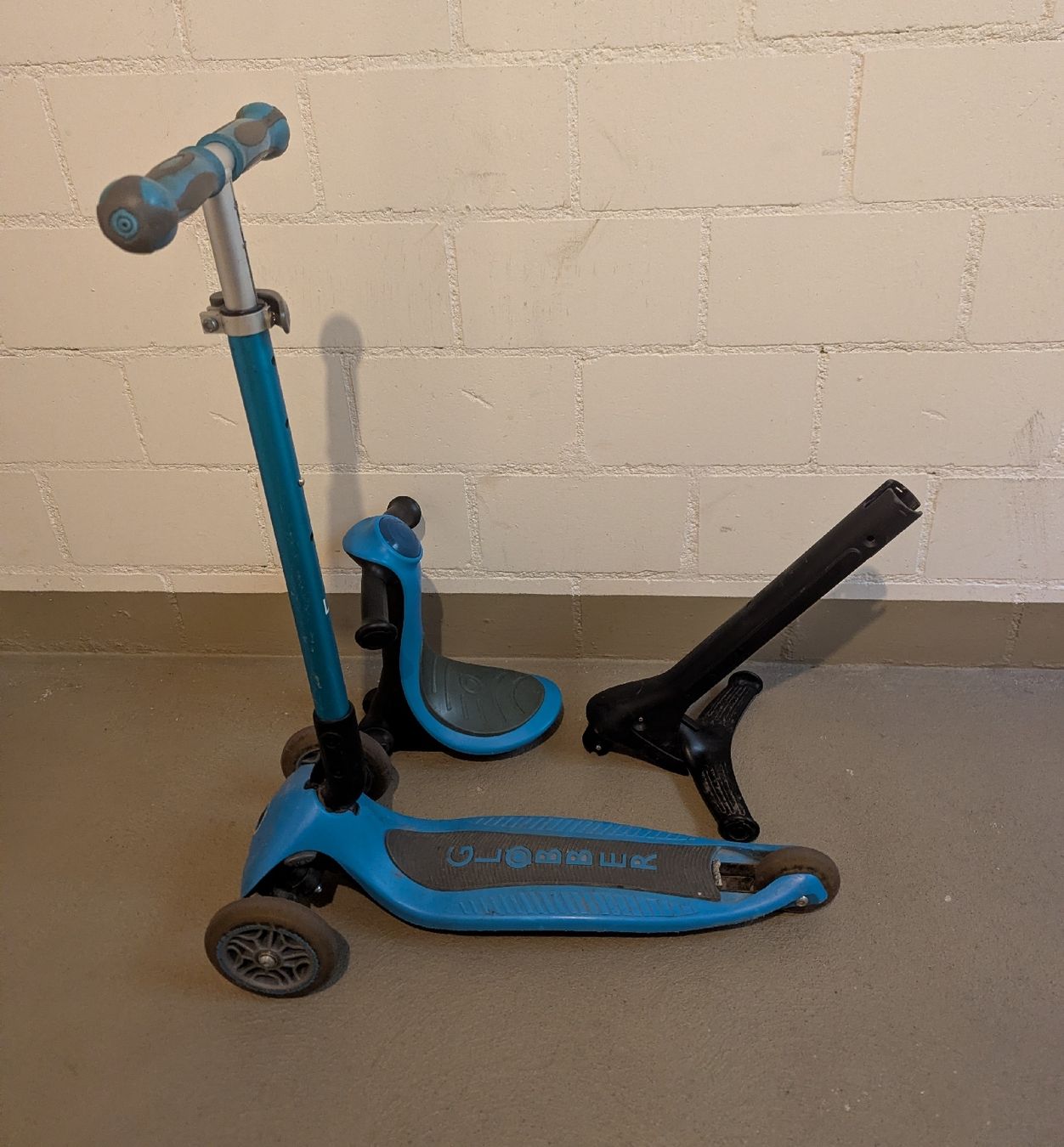 Globber Véhicules pour enfants: Trotti Globber 3 in 1 – Défectueux à Bassersdorf par Dido2320
