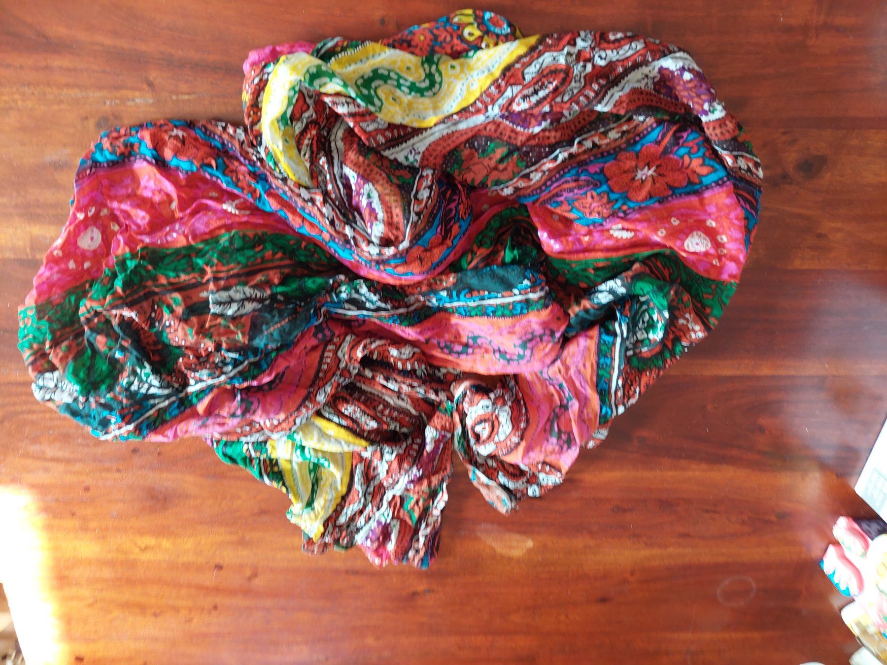 Foulard & Sciarpe: Bunter Schal / Foulard – Nuovo (secondo la descrizione) da Beckenried venduto da Havacola 4