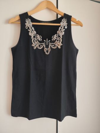 Top Schwarz mit Pailletten Grösse 38 NEU