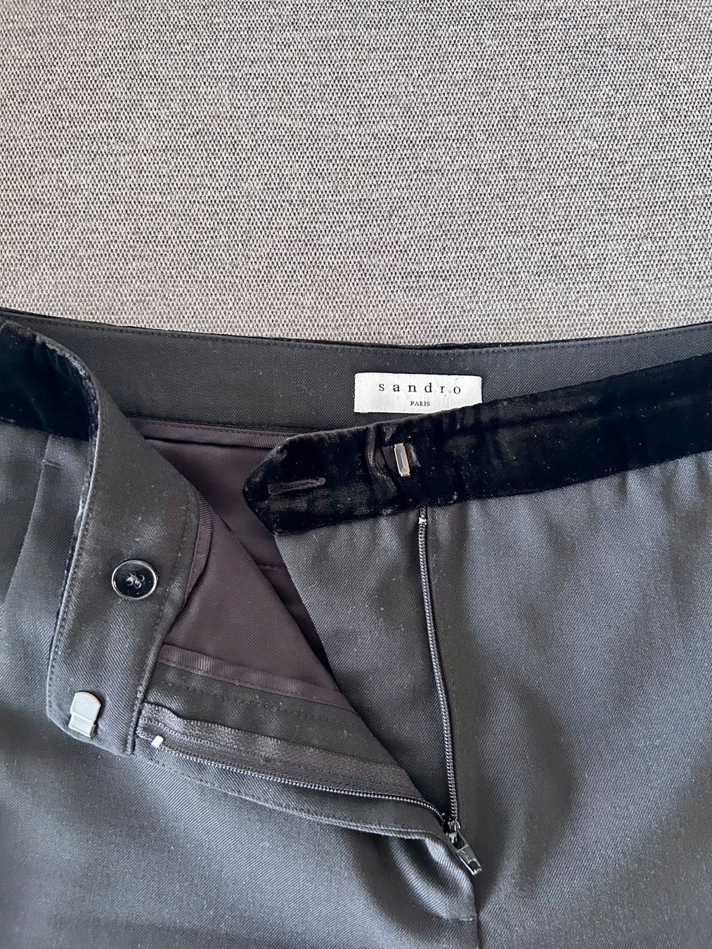 Sandro Pantaloni: Sandro Hose | XS (34) – Usato da Zürich venduto da Hermia 2